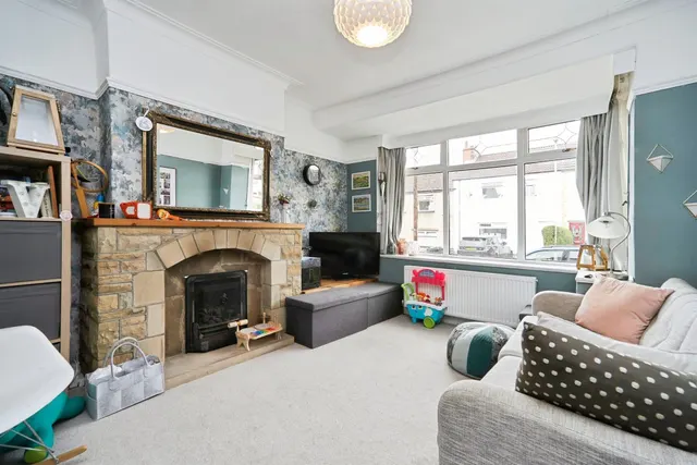 Photo 3 — Ripley Street, Riddlesden, Keighley