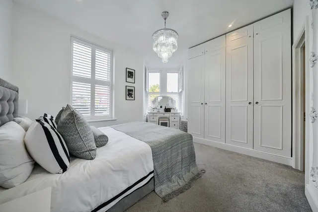 Photo 3 — Hatherley Road, DA14