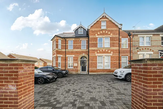 Hatherley Road, DA14, photo 1