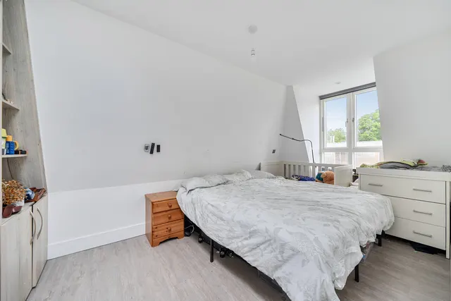 Wells Park Road, London, SE26, photo 3