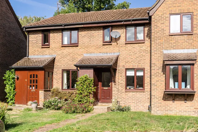 Treelands, North Holmwood, RH5, photo 3