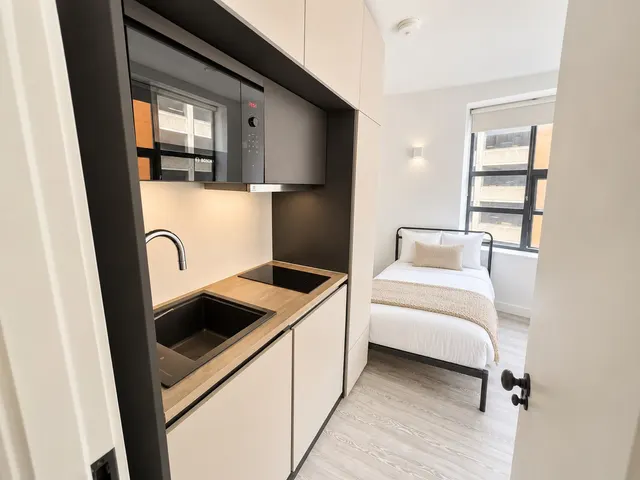 College Road, Harrow, HA1, photo 1