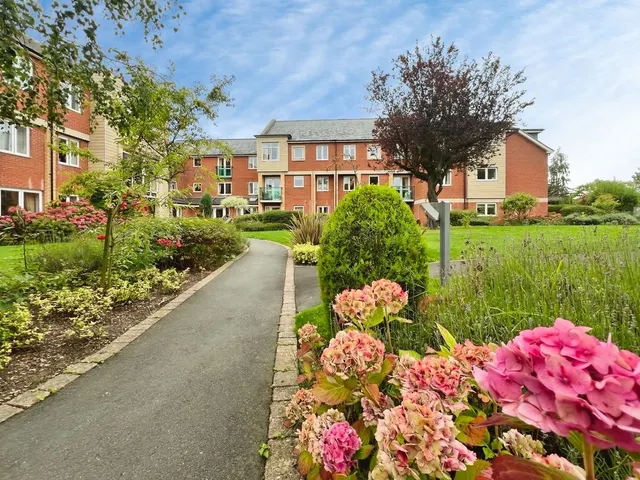 Henderson Court Newcastle Upon Tyne NE20 9GY, NE20, photo 1