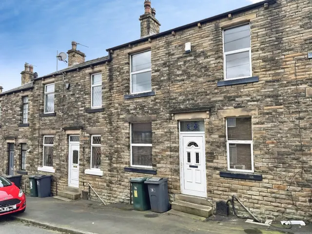 Arnold Street, Liversedge, WF15, photo 2