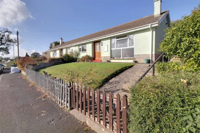 Barfield Close, Dolton, EX19, photo 1
