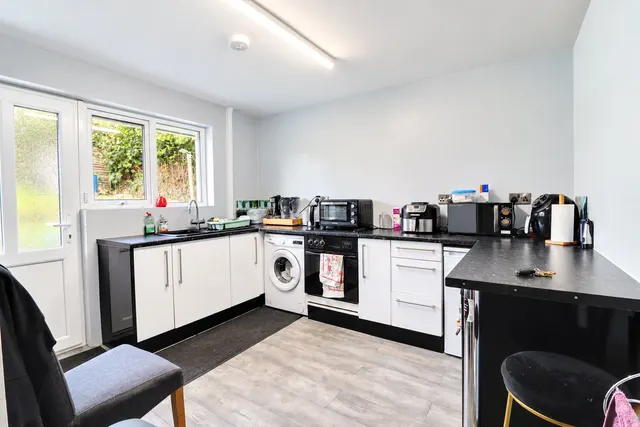 Barfield Close, Dolton, EX19, photo 3