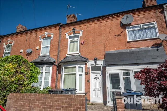 Rowheath Road, Cotteridge, Birmingham, B30 2EX, photo 1