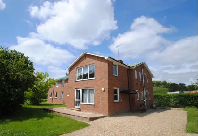 New Close, Hambleden, RG9, photo 3
