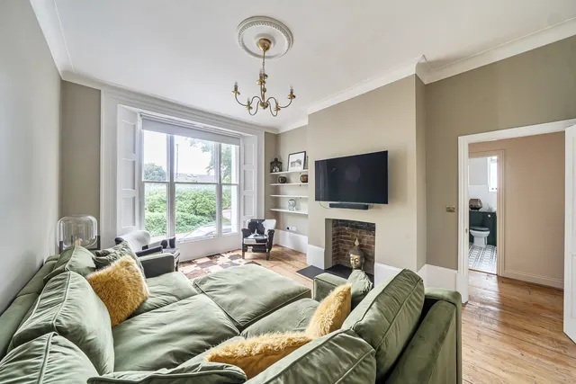 Lee Road, SE3, photo 1