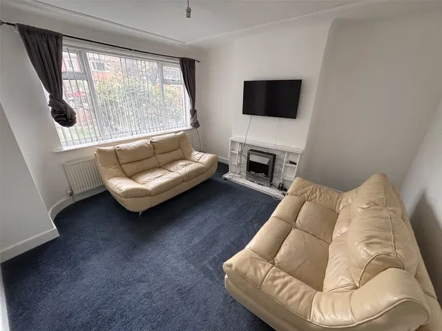 Hawkhill Drive, Leeds, LS15, photo 3