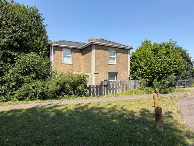 East Bank, Sutton Bridge, Spalding, photo 1