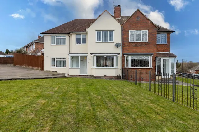 Longstone Road, Great Barr, photo 1