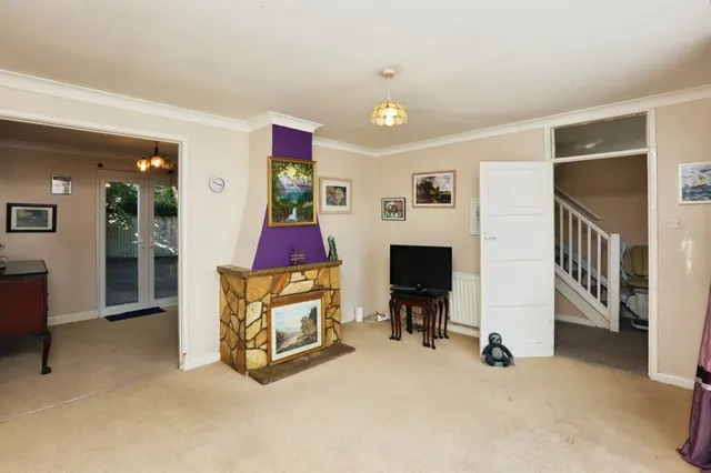 Barnfield Close, Southampton, SO19, photo 3