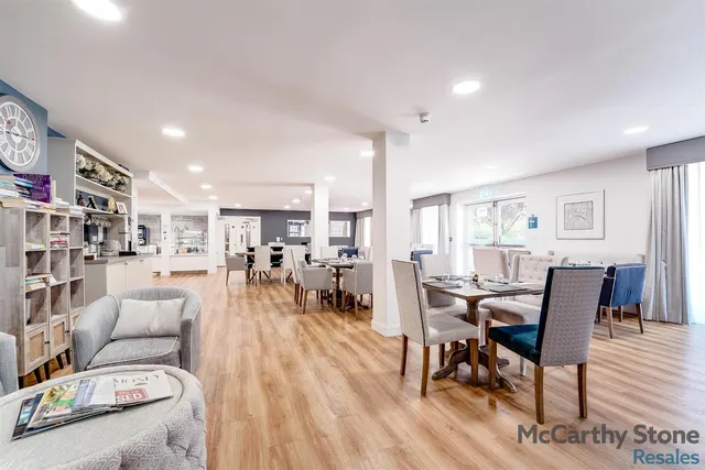 High View, Bedford, MK41, photo 2