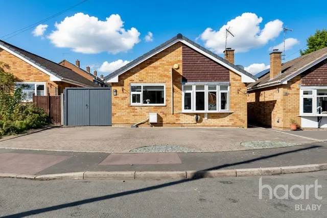 School Close, Leicester, LE9, photo 1