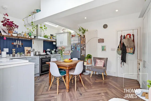 Kynaston Road, Enfield, EN2, photo 1