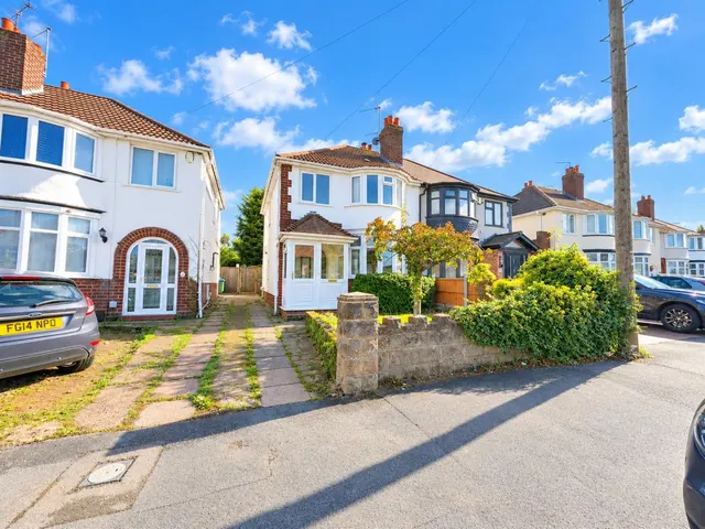 Farm Road, Oldbury, photo 1