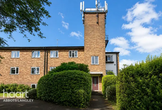 Shirley Road, Abbots Langley, WD5, photo 1