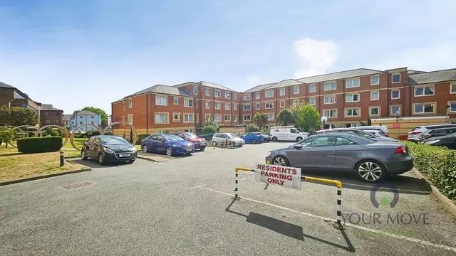 Marsham Street, ME14, photo 3