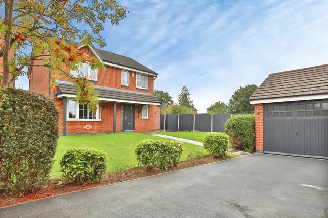 Higham Way, Garforth, LS25, photo 1