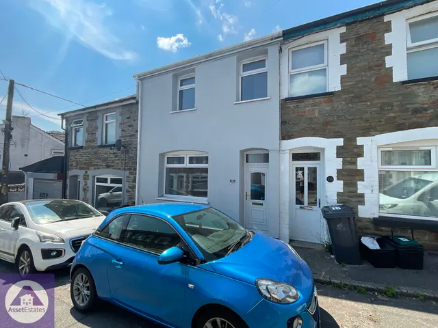 Edward Street, Abertillery, photo 1