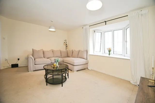 Photo 2 — Cory Place, Cardiff, South Glamorgan, CF11