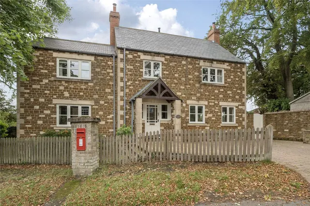 Main Street, Knossington, LE15, photo 1