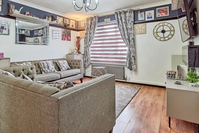 Elkstone Covert, Birmingham, B14, photo 3