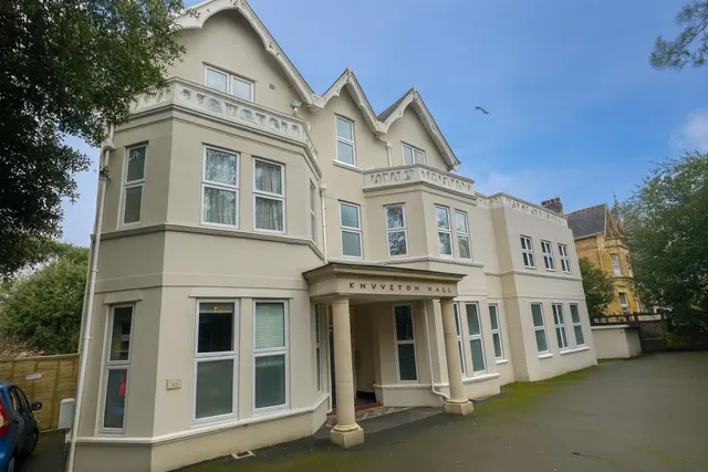 Knyveton Road, Bournemouth, photo 1