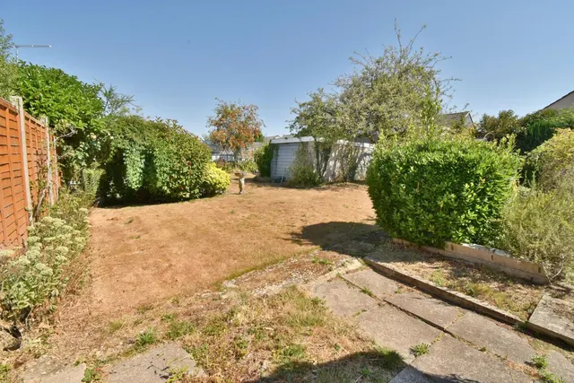 Clayford Avenue, BH22, photo 3
