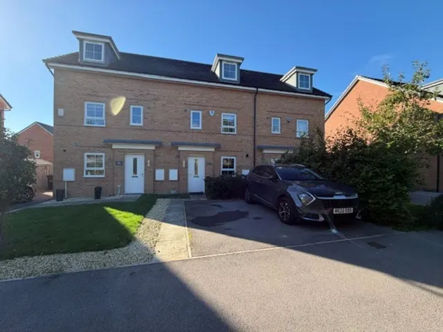 Station Road, Methley, LS26, photo 1