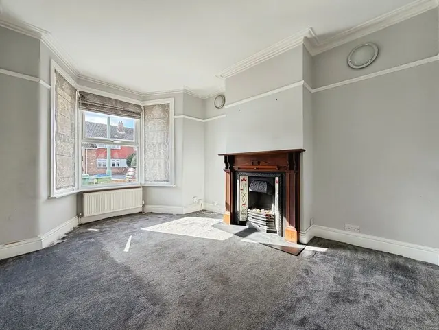 Long Lane, Bexleyheath, DA7, photo 2