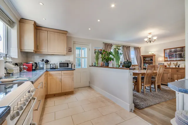Photo 2 — 8 Stagden Cross Villas, The Street, High Easter, Chelmsford, Essex, CM1 4QX
