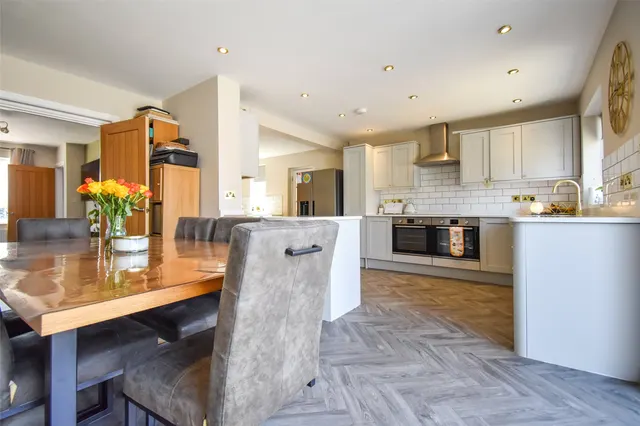 Photo 2 — Clive Road, Aldershot, Hampshire, GU12 4RE