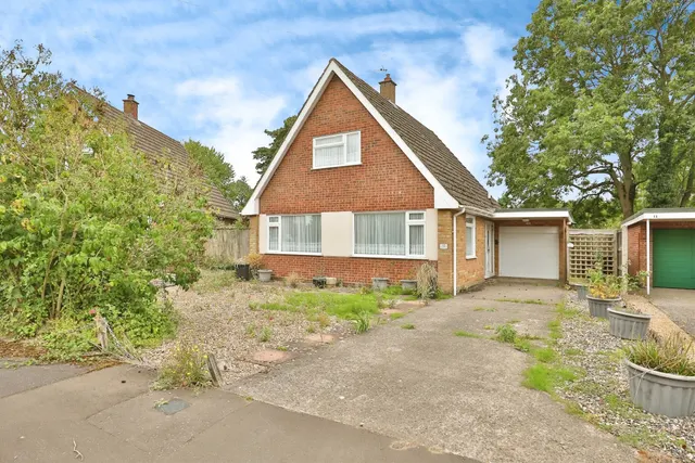 3 bedroom house — Vincent Place, Watton, Thetford