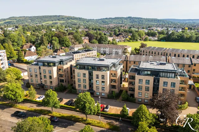 Lansdown Road, Harris Court, photo 1