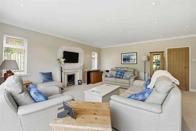 Photo 2 — Meadow Drive, Prestbury