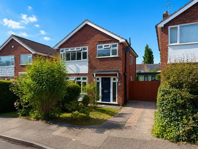 Silverdale, Stapleford, NG9, photo 1