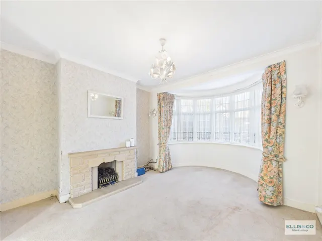 Kenmore Avenue, Kenton, HA3, photo 2