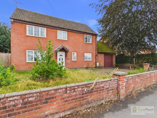 West Hall Road, Mundford, IP26, photo 1