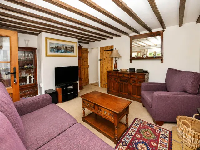 Photo 3 — Coopers Corner, Great Wenham, CO7 6QE