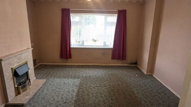 Churchill Close, Wells, BA5, photo 3