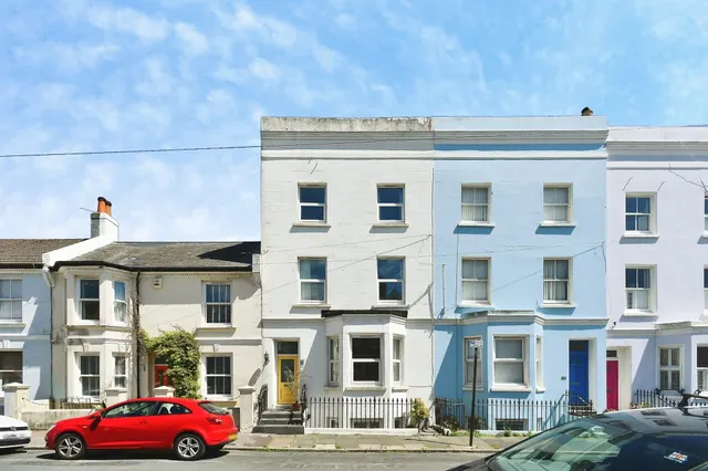 Arundel Street, Brighton, photo 1