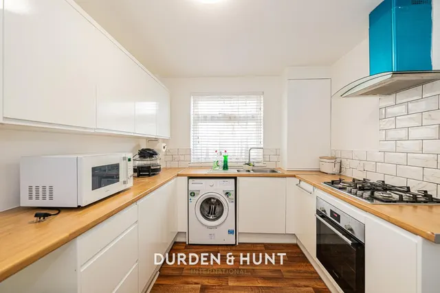 Leather Gardens, Stratford, E15, photo 3