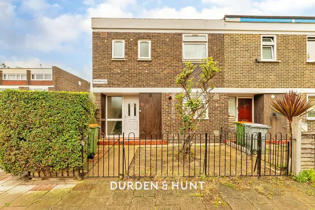Leather Gardens, Stratford, E15, photo 1