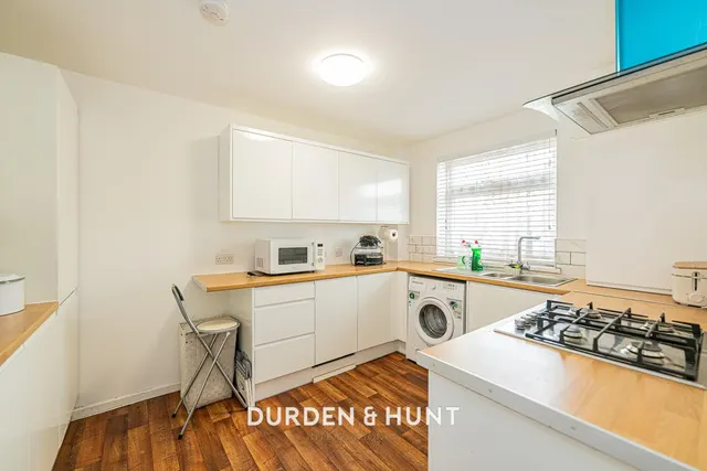 Leather Gardens, Stratford, E15, photo 2