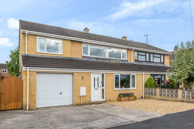Corfe Road, Melksham, photo 1