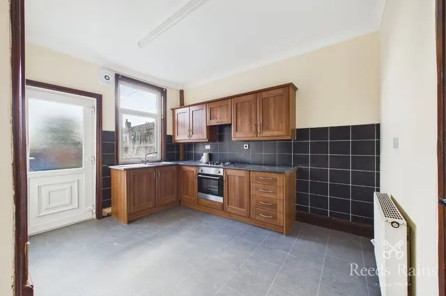 Sledbrook Street, Wigan, WN5, photo 3