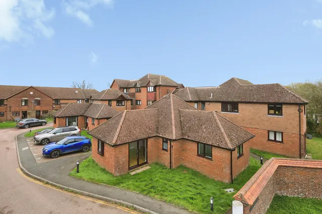 Stonegate Way, Heathfield, TN21, photo 1