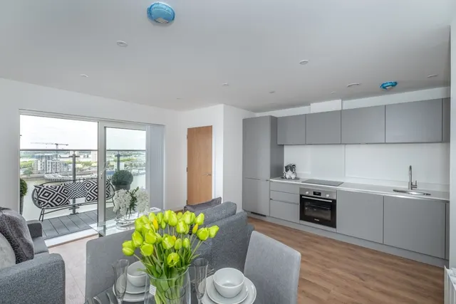 4 Mast Quay London SE18, photo 1